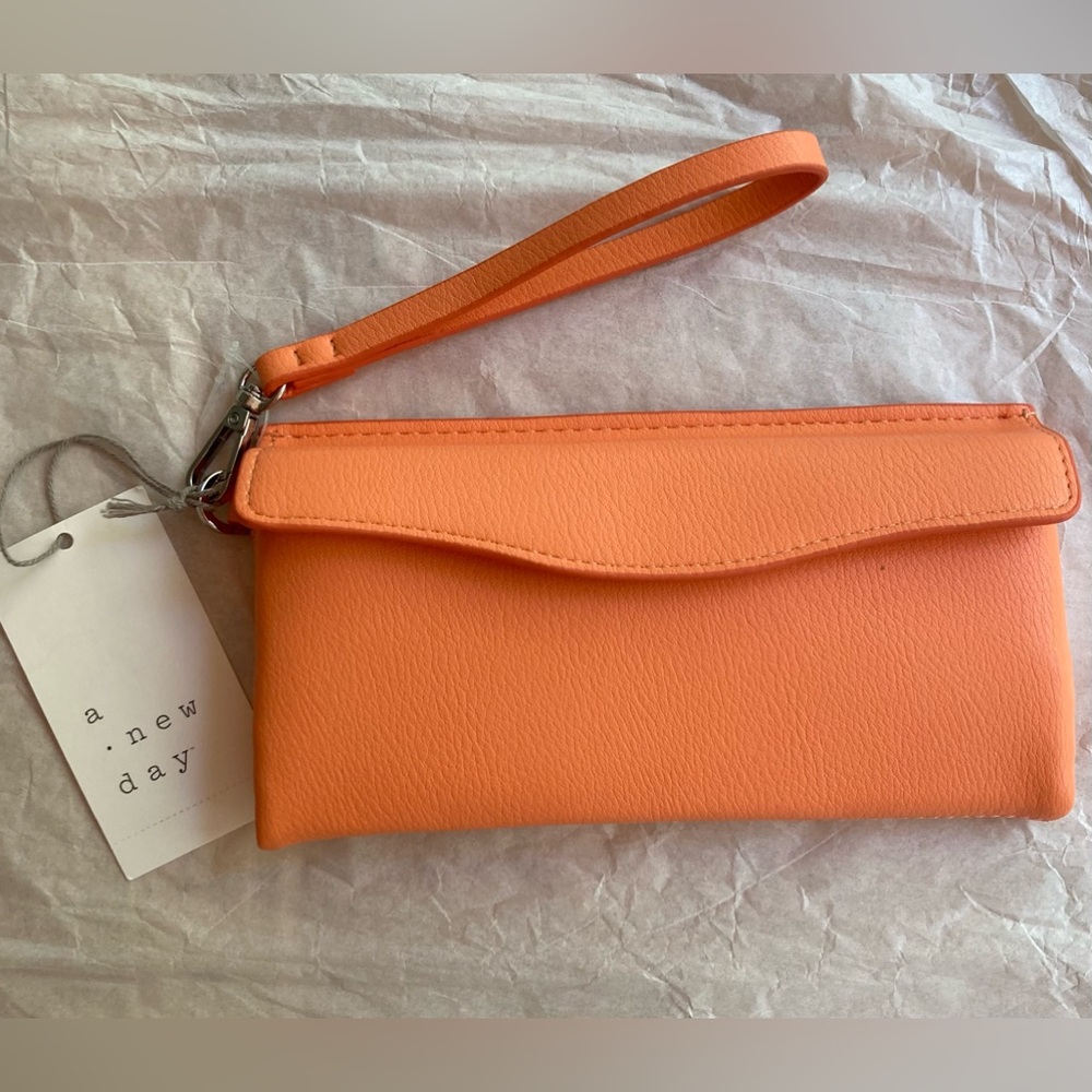 NEW A New Day Women’s Orange Coral 12 slot Wallet Wristlet Clutch New With Tags!